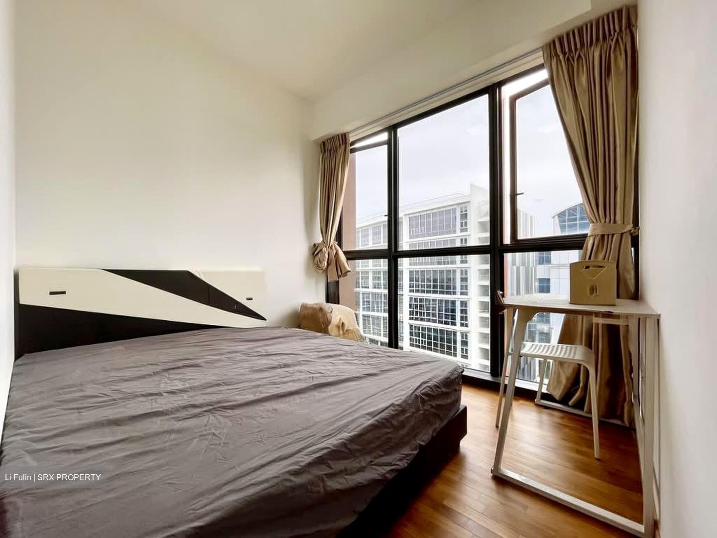 Sims Urban Oasis (D14), Condominium #563705001